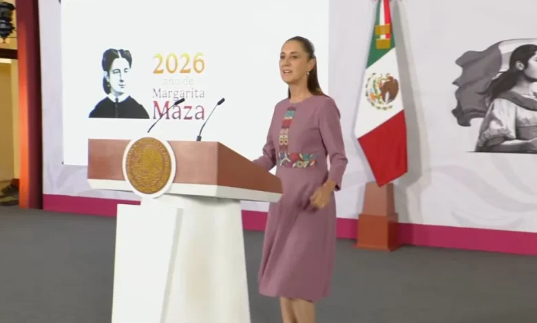 Celebra Claudia Sheinbaum su cumpleaños 64 durante la Mañanera del Pueblo