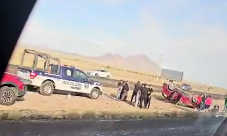 Volcadura sobre la carretera Panamericana