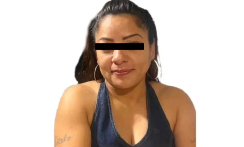 La Fiscalía confirmó que la mujer localizada sin vida en la carretera Chihuahua-Cuauhtémoc era Jessica Paola S. N., quien estaba desaparecida desde noviembre. Las investigaciones continúan.