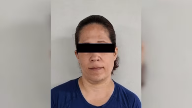 La Fiscalía de Nuevo León investiga a Sara “N”, de 45 años, por los delitos de abuso sexual y corrupción de menores en perjuicio de un adolescente de 14 años.