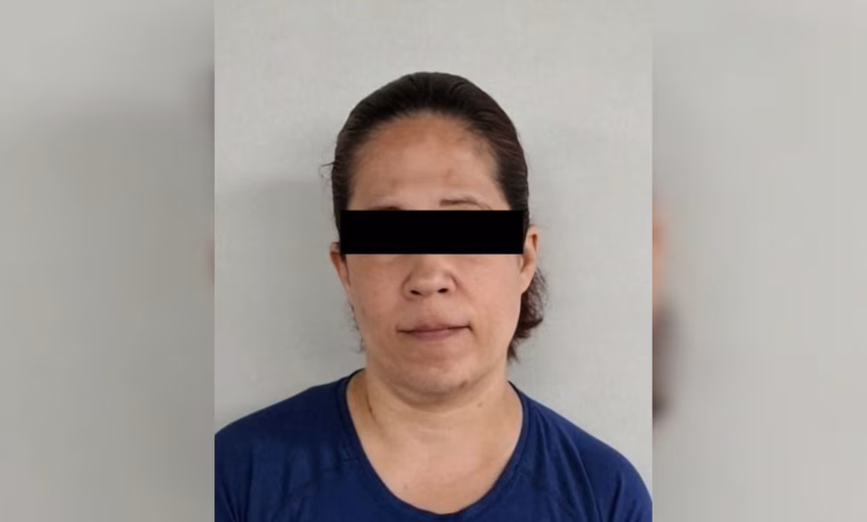 La Fiscalía de Nuevo León investiga a Sara “N”, de 45 años, por los delitos de abuso sexual y corrupción de menores en perjuicio de un adolescente de 14 años.