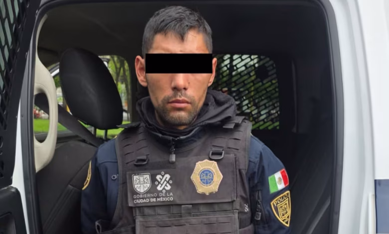 El incidente ocurrió cuando ambos elementos se dirigían a su asignación de servicio en la alcaldía Venustiano Carranza; el caso ya es investigado por las autoridades.