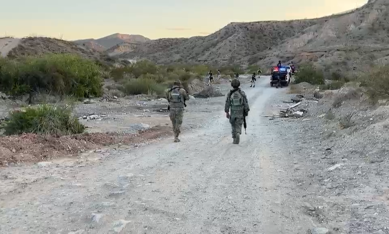 Localizan a hombre sin vida y maniatado en arroyo cercano al Camino Real
