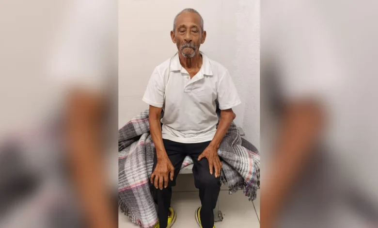 Lucio Rosario Mulato, adulto mayor localizado en la colonia El Jarudo de Ciudad Juárez