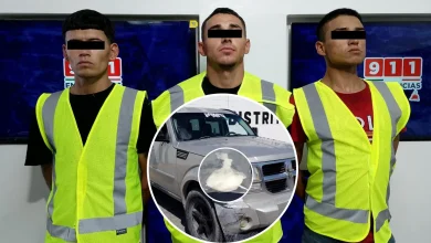 Policías municipales realizaron la intervención en la Unidad Habitacional Benito Juárez; la camioneta tenía un reporte de robo fechado el 28 de febrero de 2026.