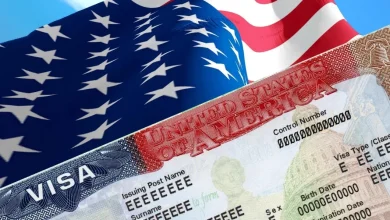 Pasaportes y visas de Estados Unidos bajo revisión migratoria