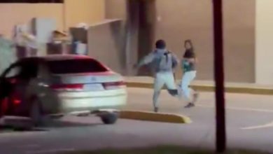 La Guardia Nacional retuvo a la acompañante después de una agresión a balazos en Los Mochis; el hombre señalado como autor de los disparos logró escapar.