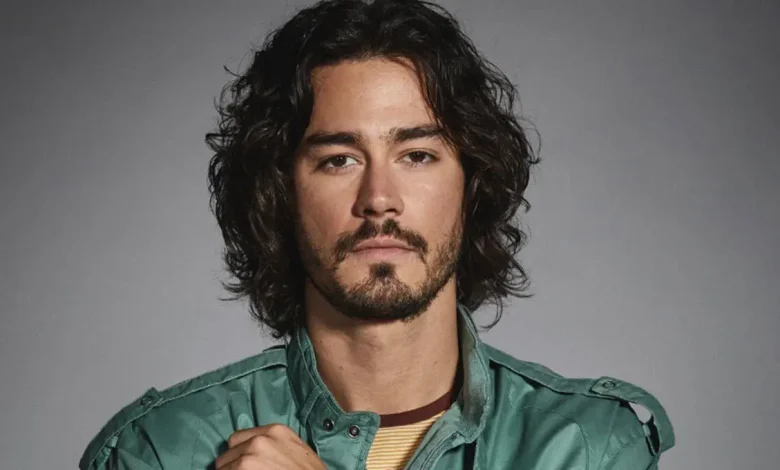 Actor mexicano Manuel Masalva durante su proceso de recuperación tras una grave infección contraída en Asia