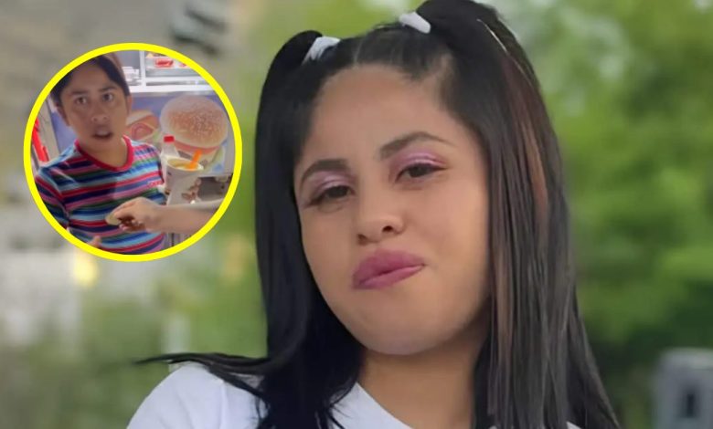 Lupita TikTok conversa con seguidores durante el encuentro captado en un video viral en Monterrey